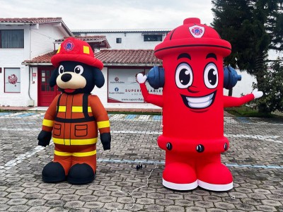 Mascota 18